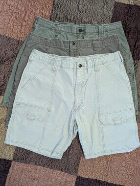 Wrangler Outdoor Cargo Shorts 3 Piece Bundle Size 36